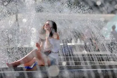 Погода в Киеве побила два температурных рекорда