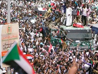 Суданская оппозиция потребовала вывести армию из городов
