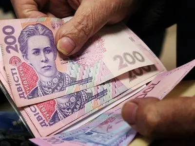 ПФУ направил на выплату пенсий за июнь 22,7 млрд грн