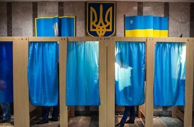 В Украине стало больше сторонников досрочных выборов - опрос