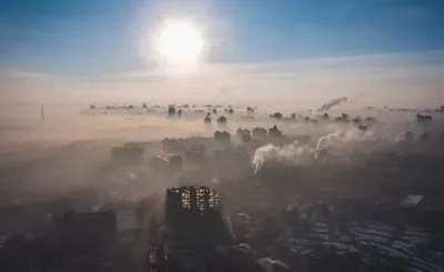 Лікар порадив методи захисту від літнього смогу в Києві