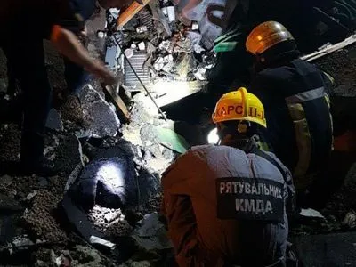 Спасатели завершили разбор завалов после взрыва в центре Киева: появились новые подробности