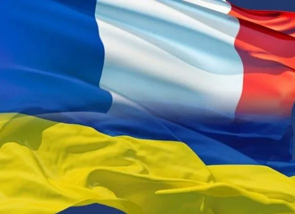 Франция и Украина будут развивать двусторонние проекты — Макрон