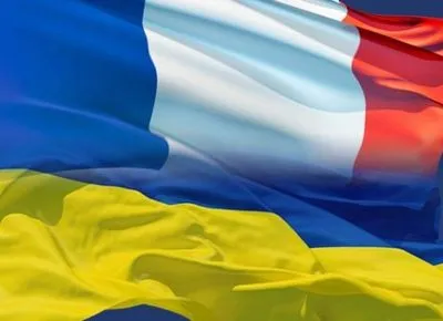 Франція та Україна розвиватимуть двосторонні проекти – Макрон