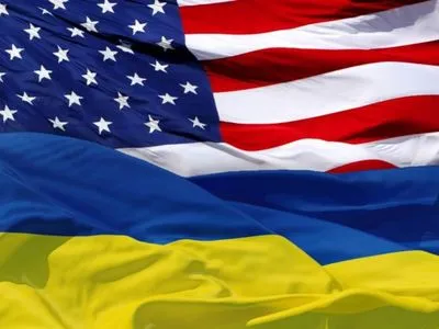 В Украину из США направлен груз медицинской гуманитарной помощи
