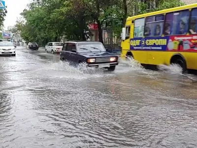В Херсонской области подтопленными в результате сильных дождей остаются 212 домохозяйства