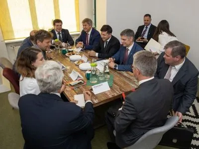 Президент Украины встретился с руководством немецких партий
