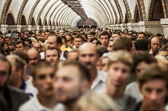 Население Украины с начала года сократилось почти 100 тысяч человек