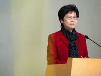 Глава правительства Гонконга отказалась уйти в отставку после массовых протестов