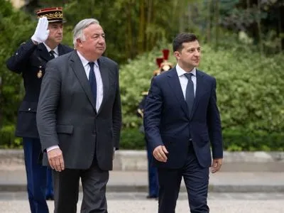 Президент Украины в Париже встретился с председателем сената Франции