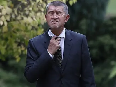 Transparency International пригрозила премьер-министру Чехии судом, если тот не извинится