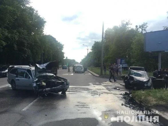В Ровно при столкновении двух Mercedes пострадали пять человек