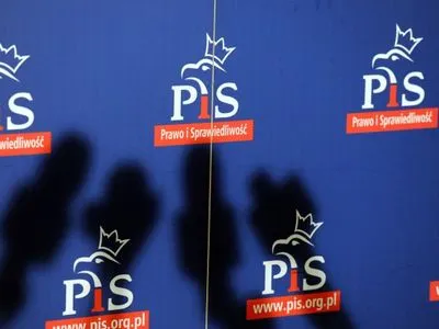 Правящая партия Польши захотела национализировать иностранные СМИ в стране