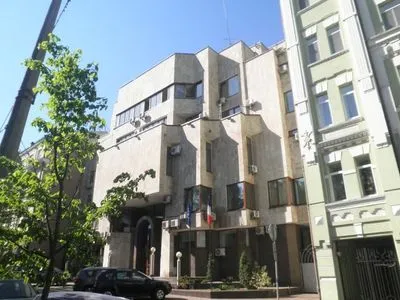 В посольстве Франции выразили сожаление по поводу смерти журналиста Комарова