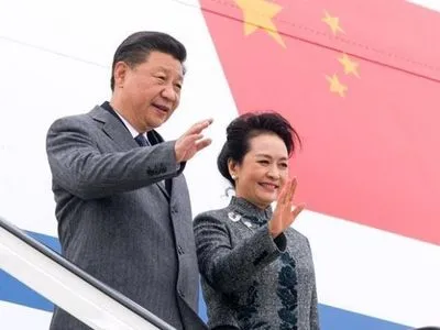 Си Цзиньпин впервые прибыл с государственным визитом в КНДР