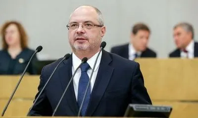 Российский депутат объяснил, почему сел в кресло спикера грузинского парламента
