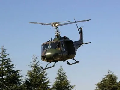 В Токио военный вертолет разбился при посадке