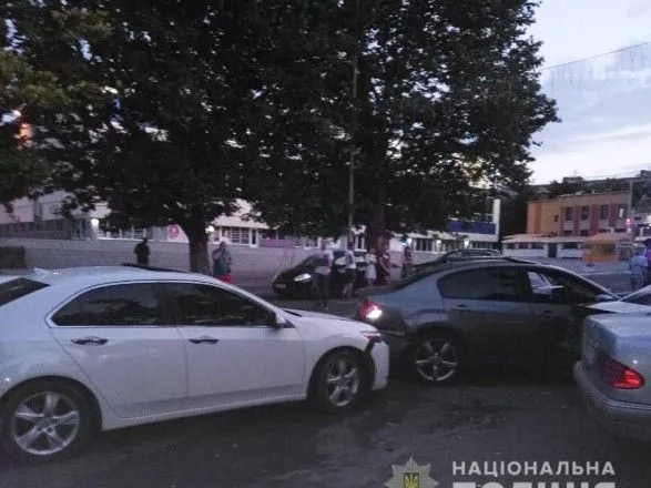 На Одещині п’яний киянин протаранив п’ять авто