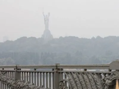 Загрязнение воздуха в Киеве будет держаться до конца июня