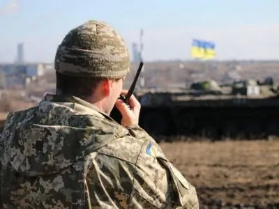 ООС: враг совершил 11 обстрелов позиций украинских военных, есть пострадавшие