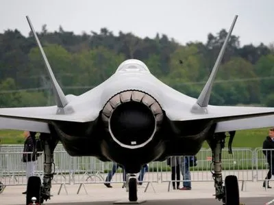 США: Туреччина втратить винищувач F-35, якщо придбає у Росії систему С-400