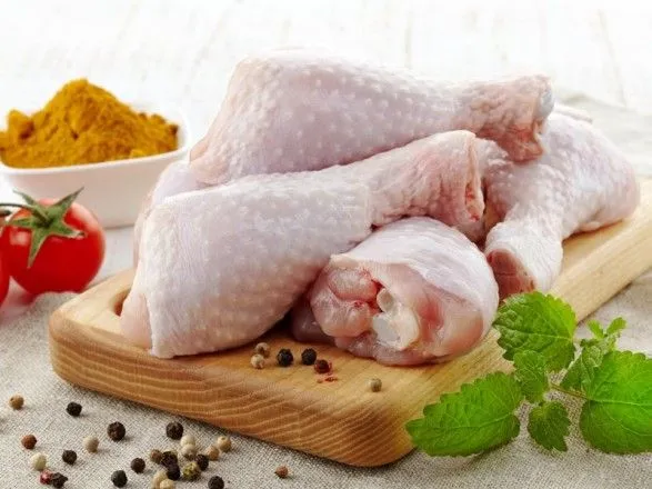 Найдешевшим м'ясом в Україні залишається курятина