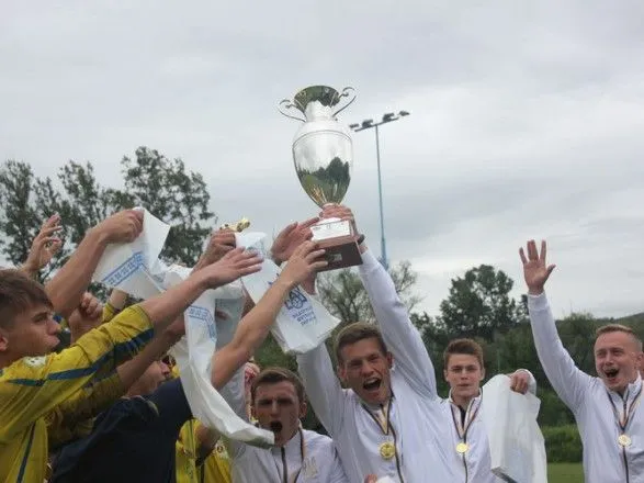 Студенческая сборная Украины нанесла поражение клубу УПЛ