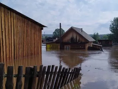 Из-за наводнения в России погибли 2 человека