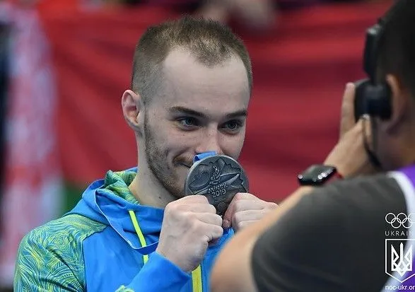 Гімнаст Олег Верняєв у Мінську здобув “срібло”