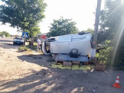 На Херсонщині загинув водій автомобілю після зіткнення з мікроавтобусом