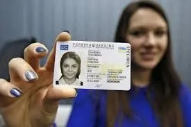 v-ukrayini-podorozhchalo-oformiti-biometrichni-dokumenti