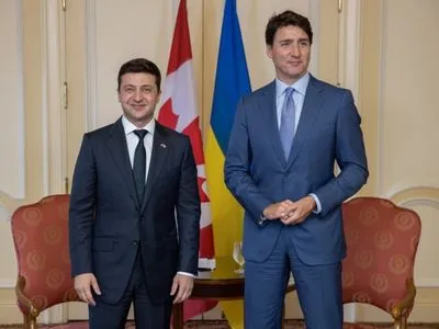Канада предложила упростить визовый режим с Украиной - Зеленский