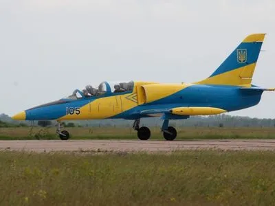 В Харьковской области упал военный самолет