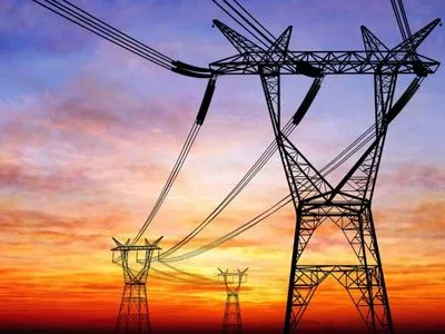 Новый рынок электроэнергии работает: объемы торгов увеличиваются, цена падает