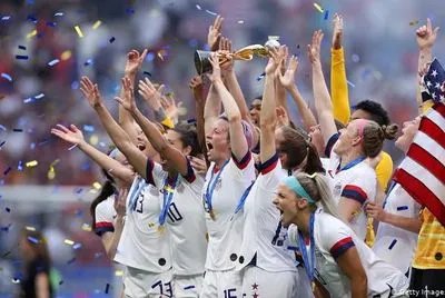 Жіноча збірна США стала чотириразовим чемпіоном світу з футболу