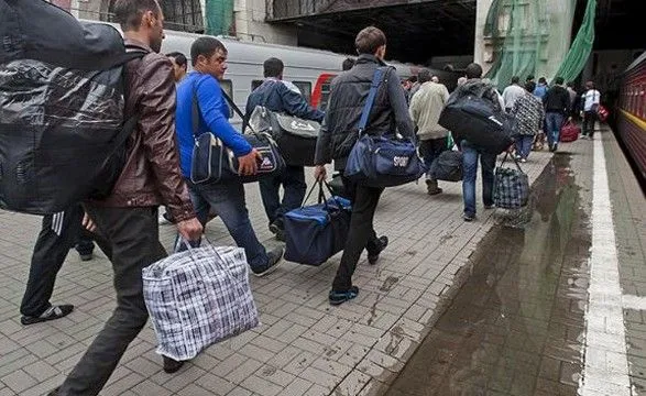 minulogo-roku-v-ukrayini-legalno-pratsyuvali-ponad-16-tis-trudovikh-migrantiv