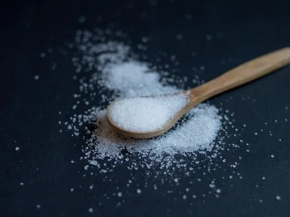 Экспорт сахара из Украины сократился почти вдвое