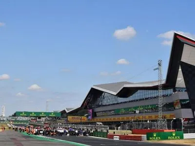 "Формула-1": подписано новое соглашение на проведение гонок в Сильверстоуне