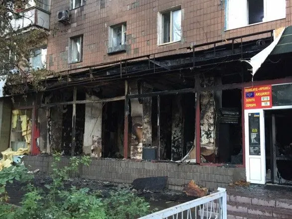 В Харькове ночью сгорел магазин ритуальных услуг