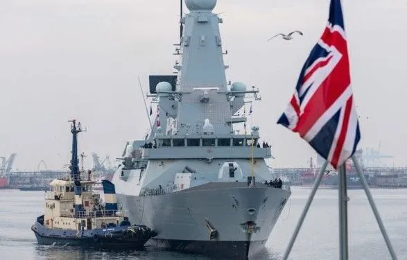 Великобритания усиливает военное присутствие в Персидском заливе