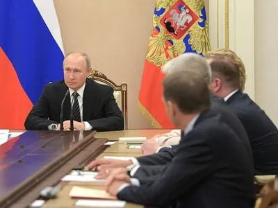 Путін обговорив з Радбезом РФ відносини з Україною