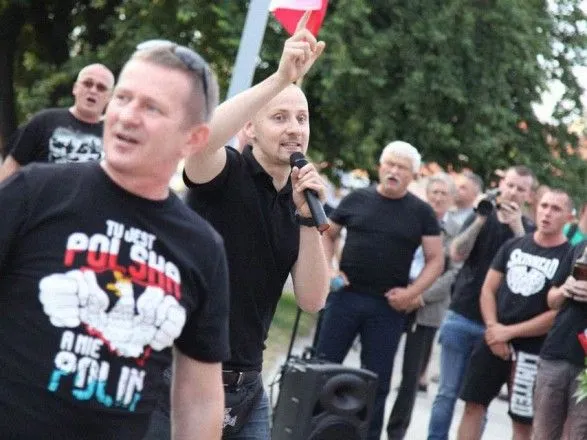 Во Вроцлаве местная власть остановила акцию националистов из-за антиукраинских лозунгов