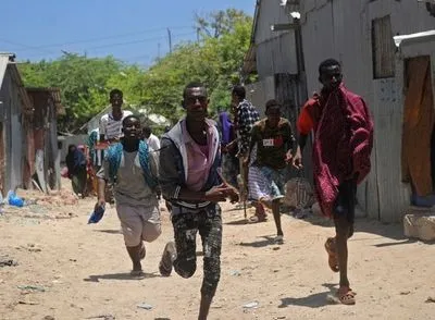 Кількість жертв нападу на готель в Сомалі зросла до 33 осіб