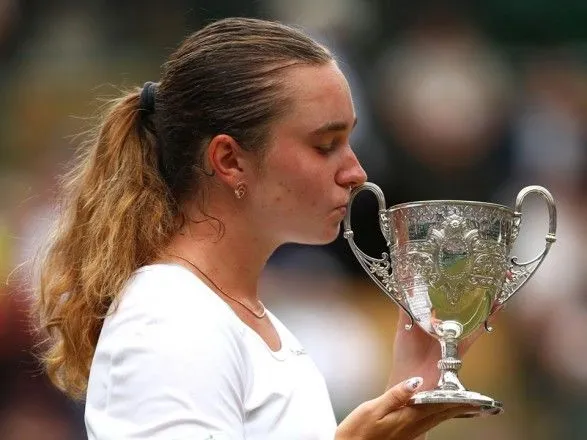 Президент поздравил Дарью Снигур с победой на юниорском Wimbledon