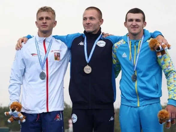 Українці завоювали медалі на молодіжному ЧЄ з веслування