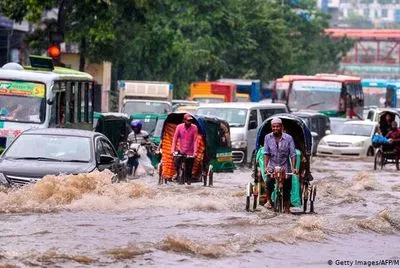 Мусонні дощі в Непалі, які вже забрали десятки життів, триватимуть і найближчими днями