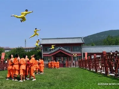 В монастыре Шаолинь открылся фестиваль боевых искусств