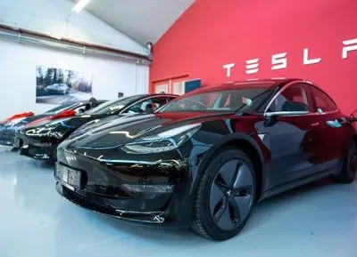 Tesla пренебрегает частью тестов при сборке Model 3 в Калифорнии - CNBC