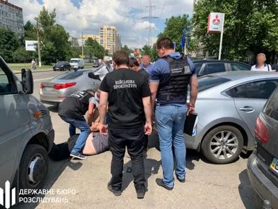 В Николаевской области заместителя начальника полиции поймали на взятке в 1 тыс. долларов