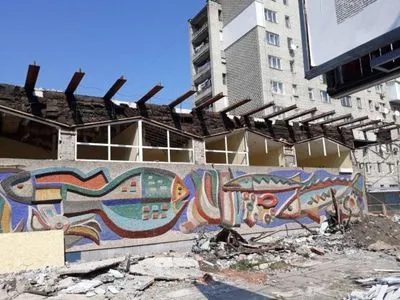 У Львові знищили відому мозаїку "Океан"